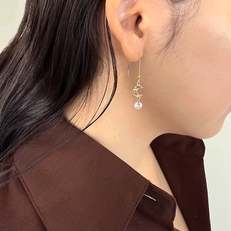 ハンドメイドアクセサリー ピアス ネックレス moon様☆ ハンドメイドアクセサリー ピアス ネックレス moon様☆ Moon