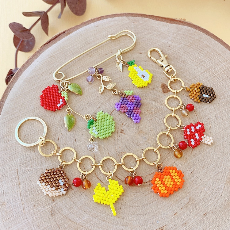 秋の収穫ビーズステッチ | ビーズ・パーツなどのハンドメイドパーツ