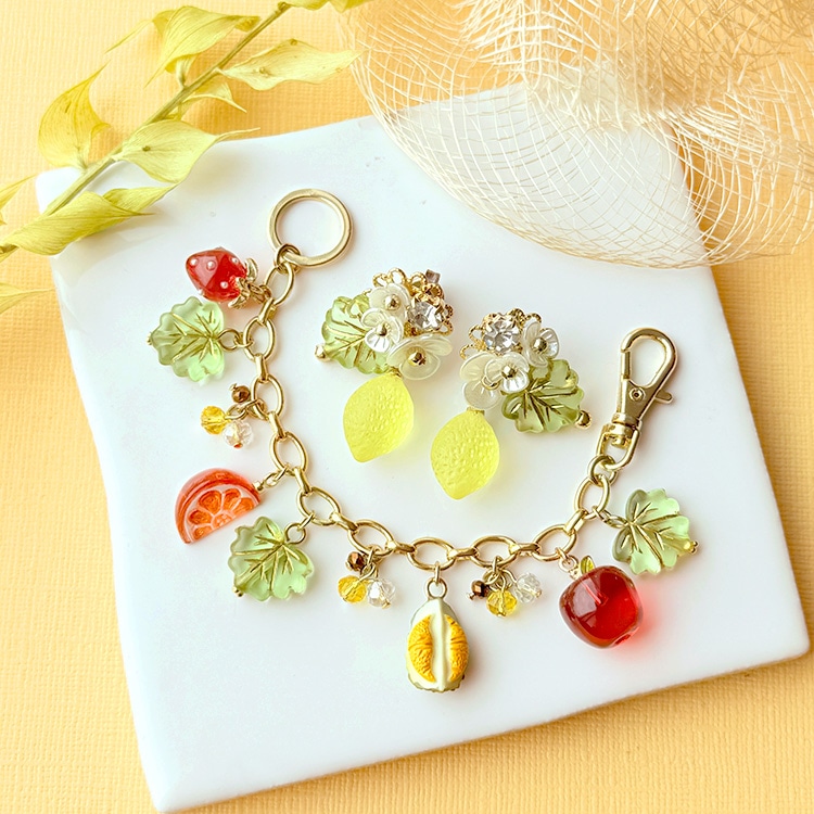 テグスワークのアクセサリーの作り方｜オリジナルレシピ・ハンドメイド