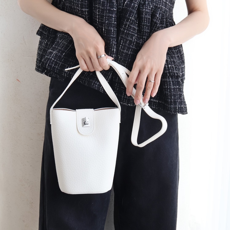 限定特別価格】縦型スマートショルダーバッグ | ビーズ・パーツなどの