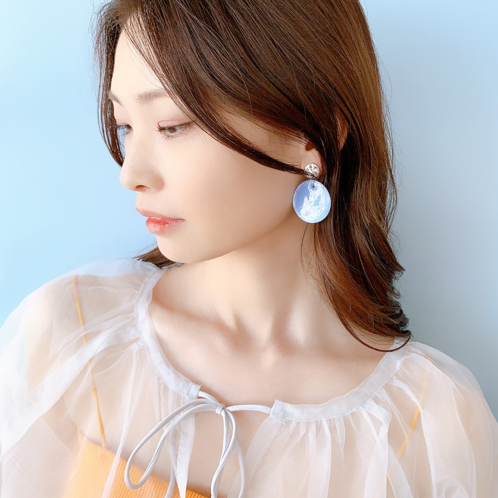 E-618) シェルデザインイヤリング | ビーズ・パーツなどのハンドメイド