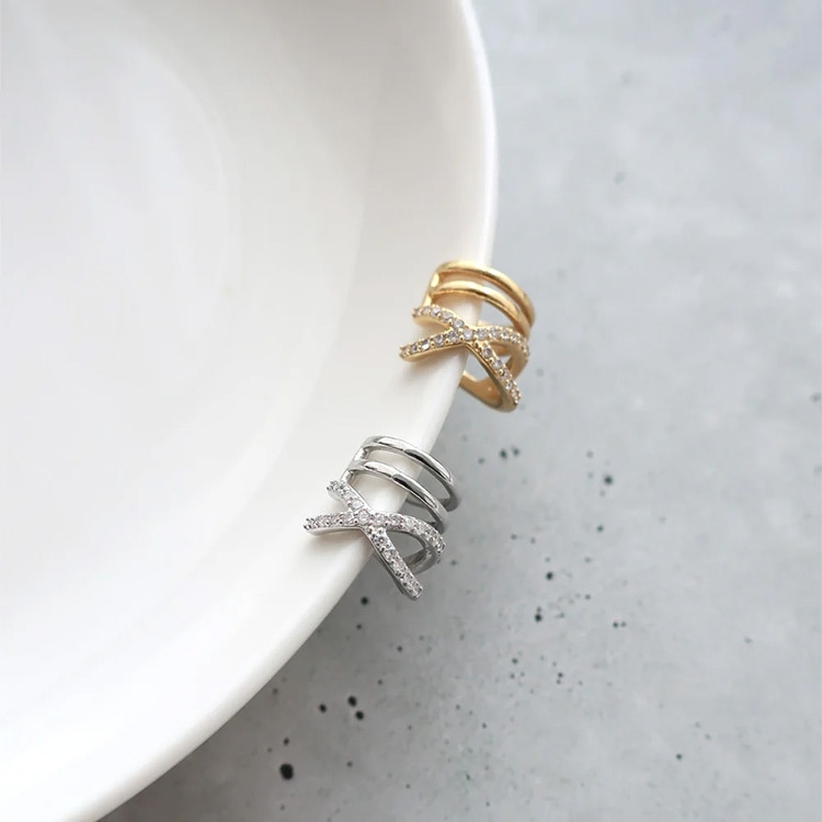 E-633) クロスデザインイヤーカフ / キュービックジルコニア | ビーズ