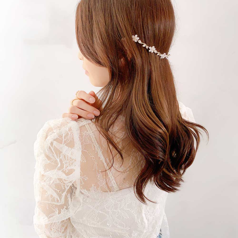 K-196) ホワイトフラワーカチューシャ / パール | ビーズ・パーツなど