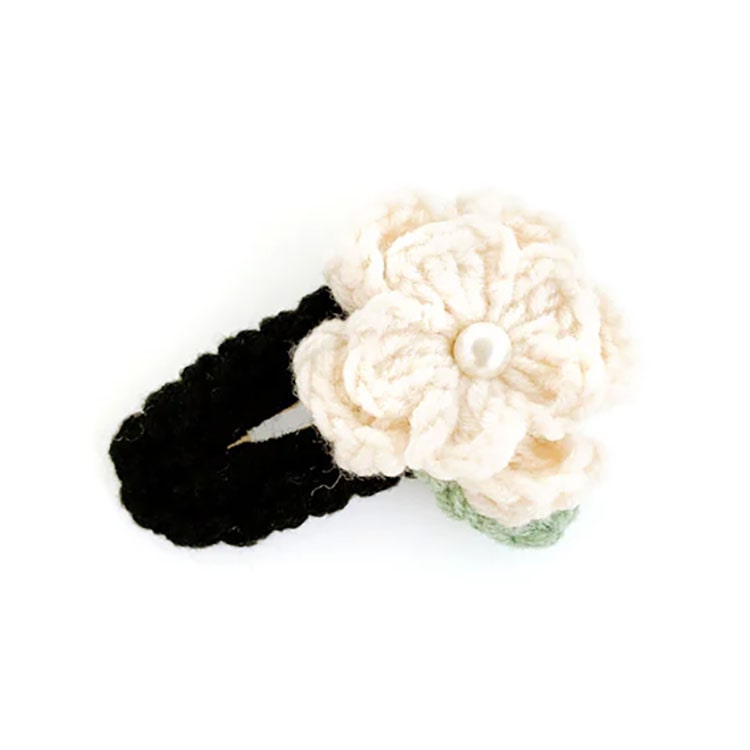 ALEXANDR フラワーヘアクリップ ホワイト ALEXANDR フラワーヘアクリップ ホワイト Amazon.co.jp: 1個