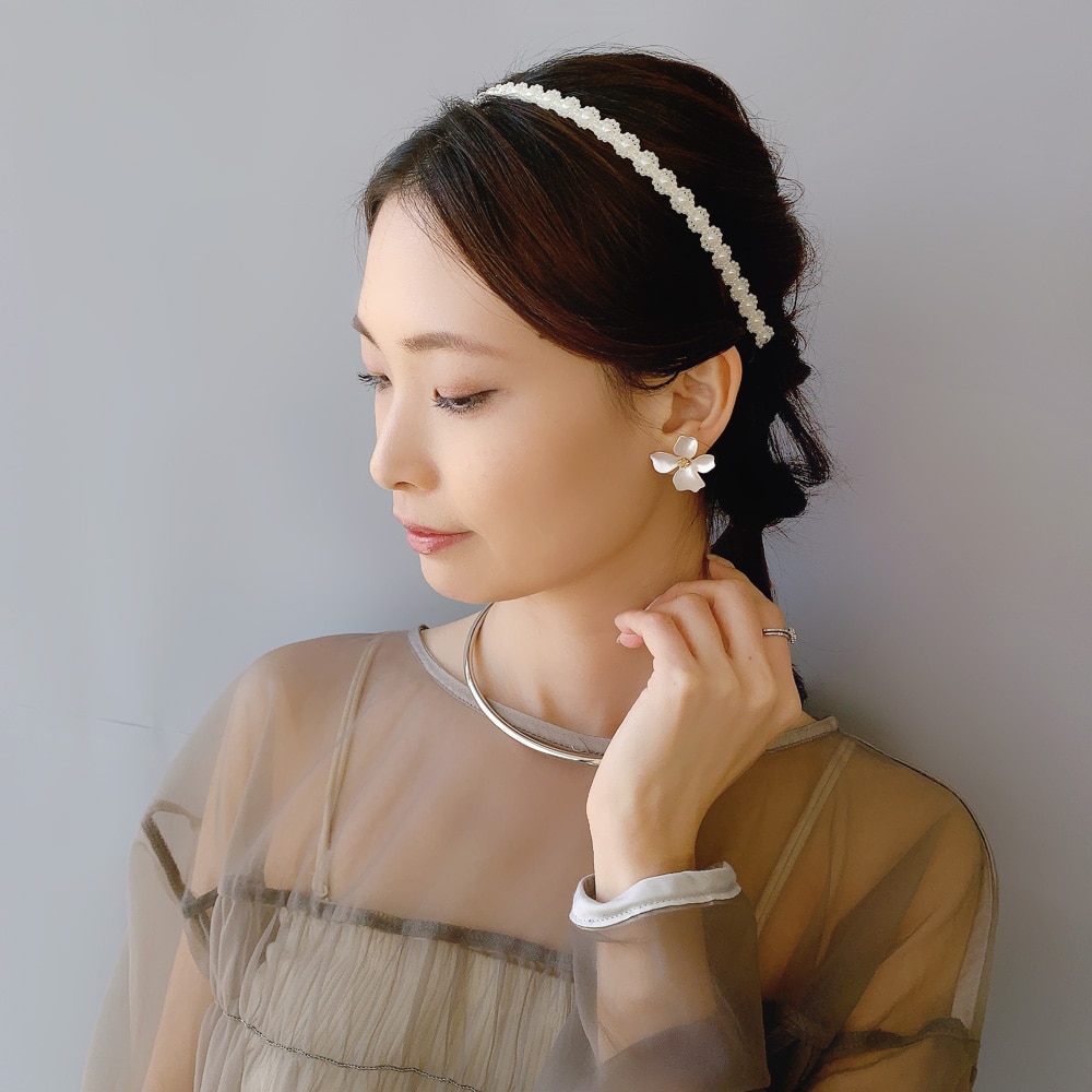 K-236) パールフラワーカチューシャ | ビーズ・パーツなどの