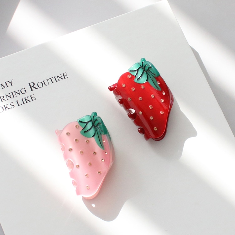V-557) ストロベリーバンスクリップ | ビーズ・パーツなどの