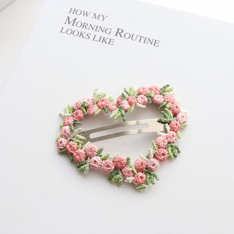 C-420) フラワー刺繍ハートスリーピン | ビーズ・パーツなどの