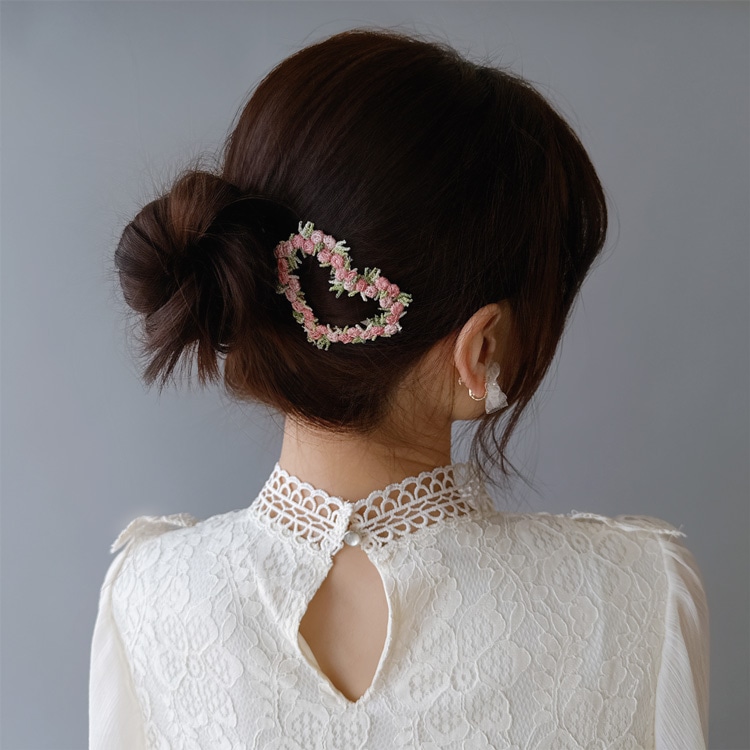 C-420) フラワー刺繍ハートスリーピン | ビーズ・パーツなどの