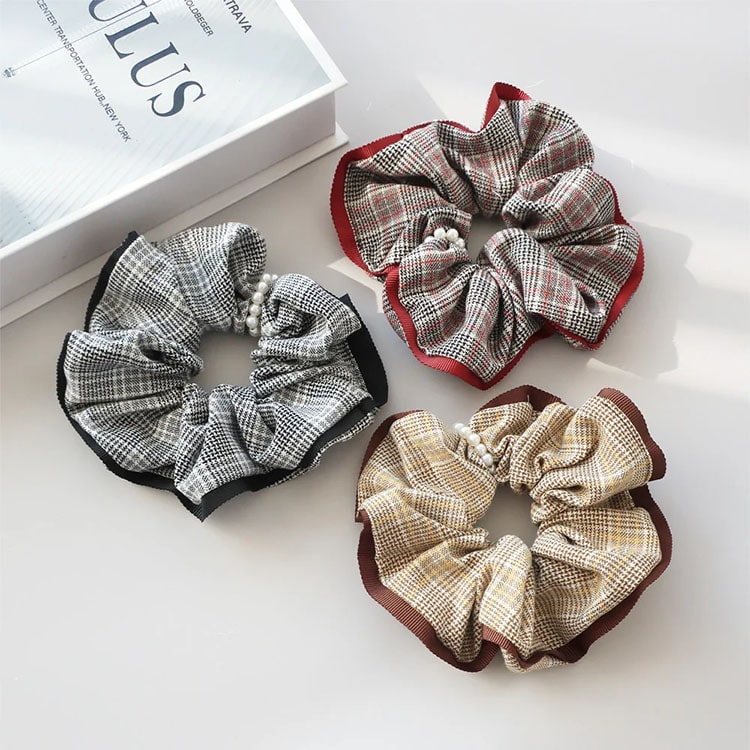 S-585) パール付チェックシュシュ | ビーズ・パーツなどのハンドメイド