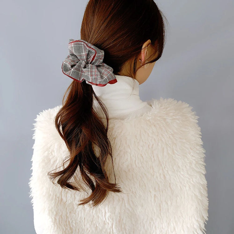 S-585) パール付チェックシュシュ | ビーズ・パーツなどのハンドメイド