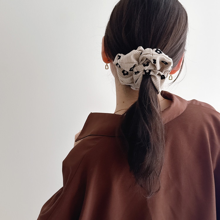 S-663) チェック×フラワーシュシュ | ビーズ・パーツなどの