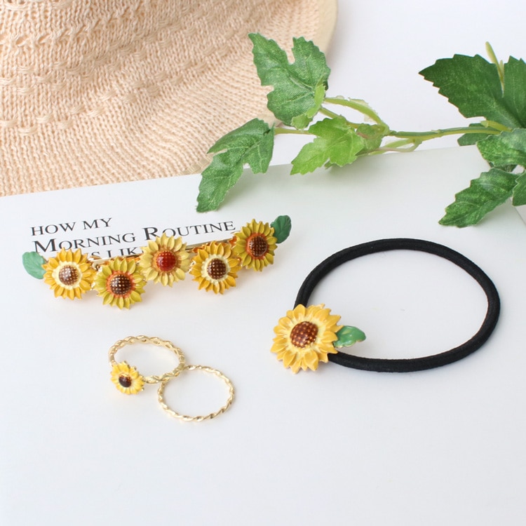 V-600) ひまわりバレッタ | ビーズ・パーツなどのハンドメイドパーツ