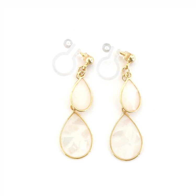 E-778) 揺れるシェル封入クリアドロップ樹脂イヤリング | ビーズ