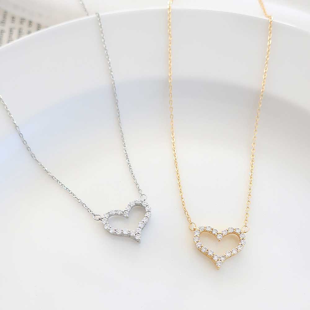 ♡ハンドメイド♡ビジューネックレス N-365) ハーフビジューハートネックレス / キュービックジルコニア