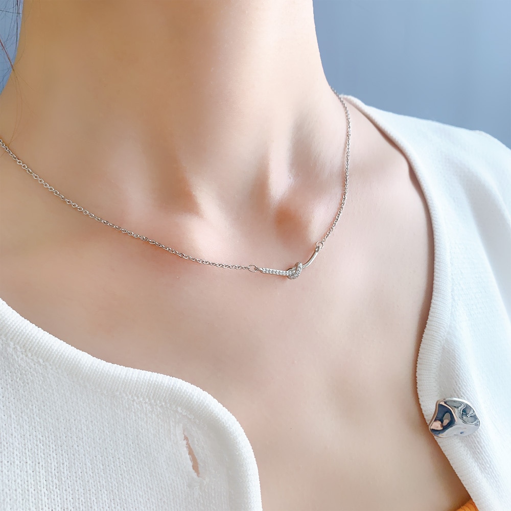 N-270) ノットデザインネックレス / キュービックジルコニア