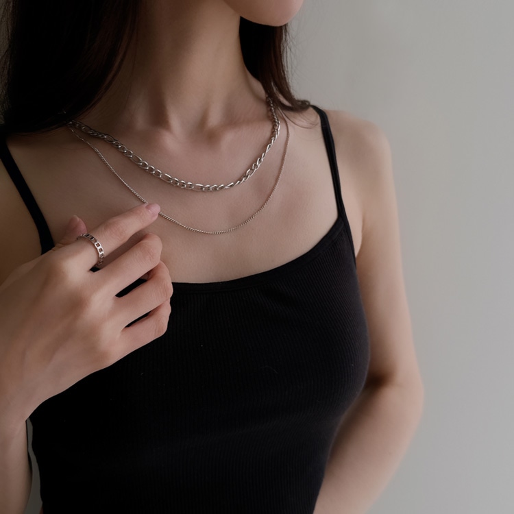 美品　EMPORIO　ARMANI　ネックレス　リング　二重チェーン EGS3078040_NLP_NLC_D_SS2025.jpg