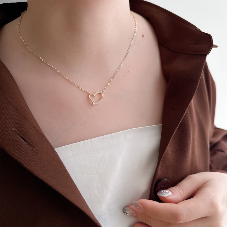 N-365) ハーフビジューハートネックレス / キュービックジルコニア