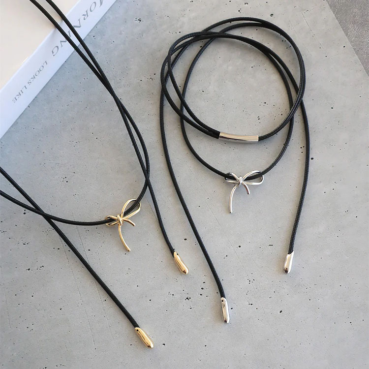 ルネ ネックレス リボン ラインストーン 美品 N-230) ラインストーンロングネックレス | ビーズ・パーツなどの