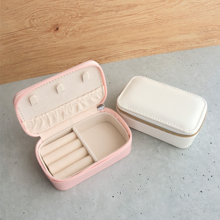 アクセサリーBOX | ビーズ・パーツなどのハンドメイドパーツおよびハイ