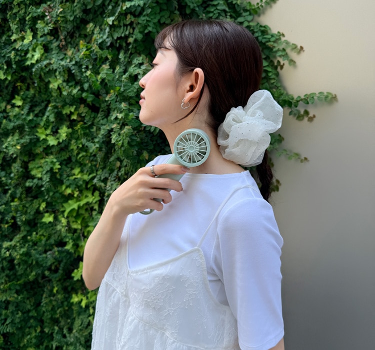 冷却プレート付きハンディファン | ビーズ・パーツなどのハンドメイド