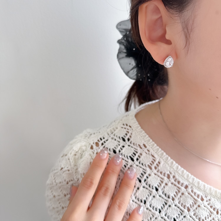 P-1105) ドロップビジューチタンピアス / キュービック