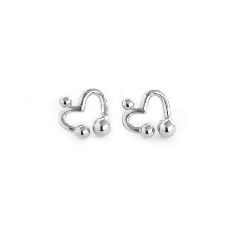 予約販売】(P-1136) ハートピアス | ビーズ・パーツなどの