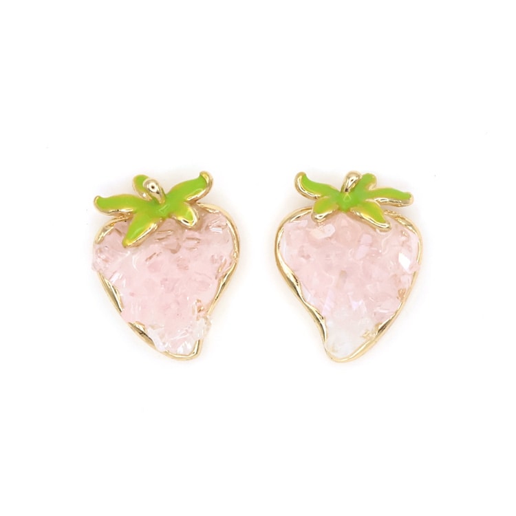 P-1212) いちごチタンピアス | ビーズ・パーツなどのハンドメイド