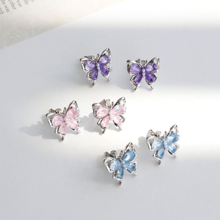 P-1222) バタフライチタンピアス | ビーズ・パーツなどのハンドメイド