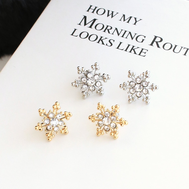 P-1118) 揺れるあじさいチタンピアス | ビーズ・パーツなどの