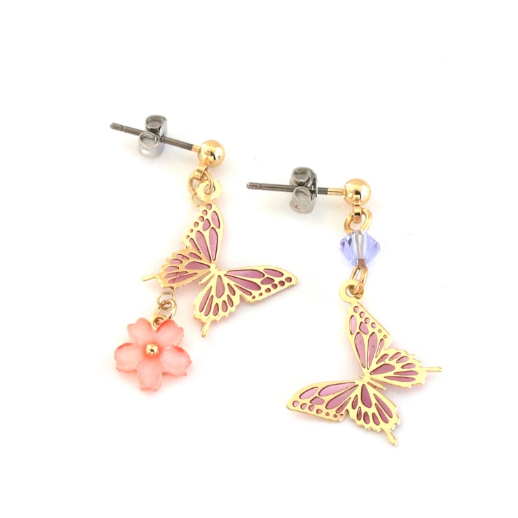 P-1195) バタフライ×桜チタンピアス | ビーズ・パーツなどの