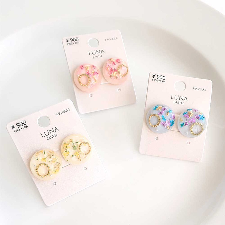 まとめ割り500円 チタンピアス ピアス ⭐️ ハンドメイドピアス ピアス　夏 P-1121) シェル封入クリアドロップチタンピアス | ビーズ・パーツなど