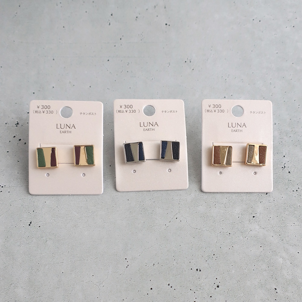 ハンドメイドピアス3330 mimi33】スクエアビジューアシメカフピアス[Sheerchic