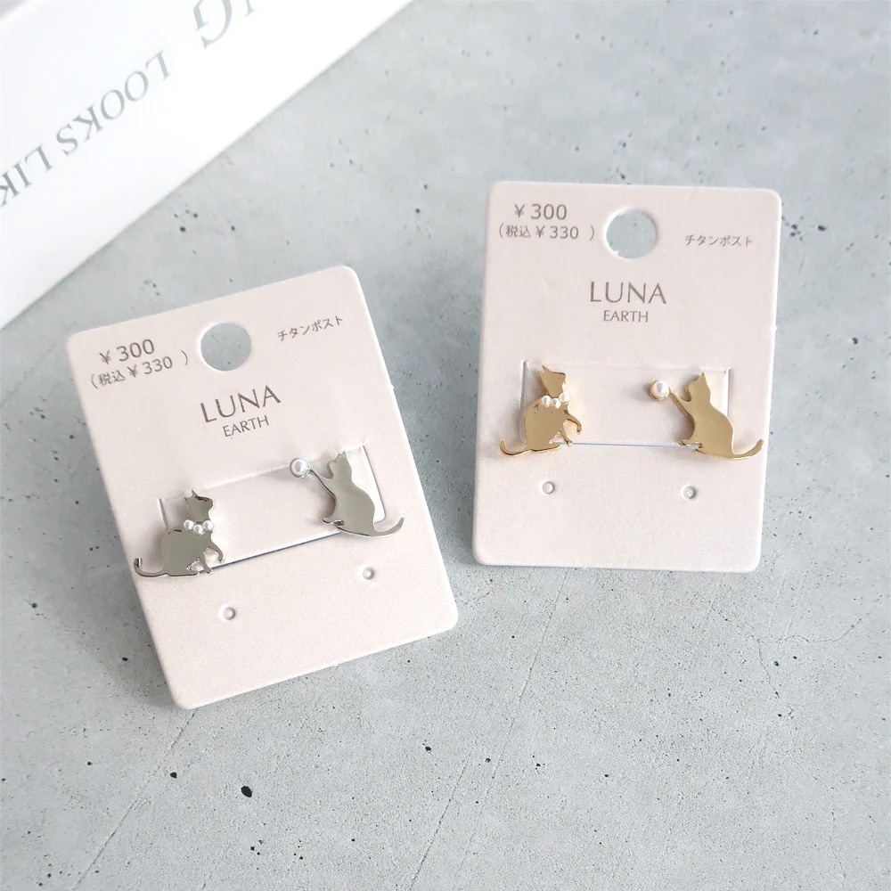 P-966) 猫モチーフチタンピアス | ビーズ・パーツなどのハンドメイド