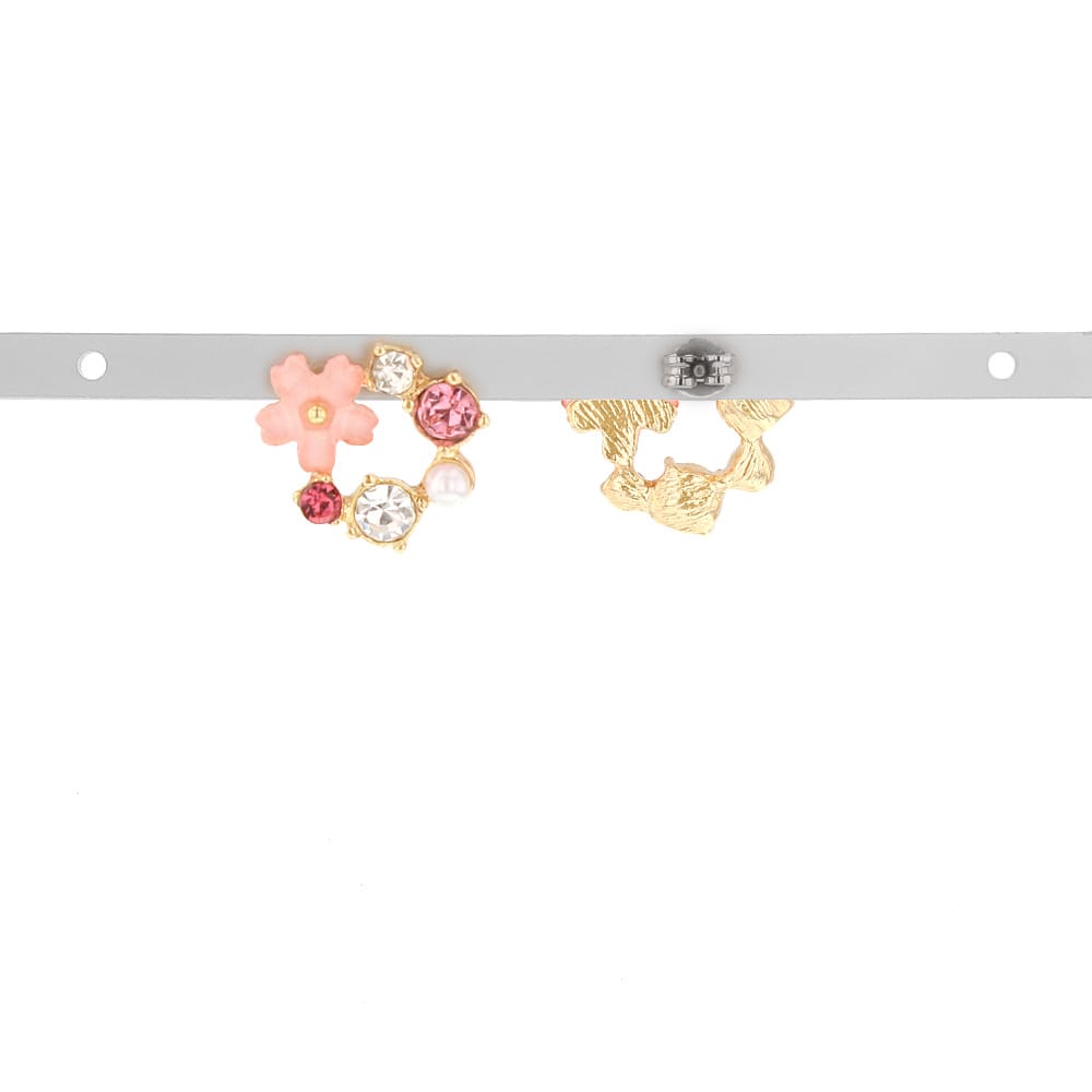 P-1069) 桜×ビジューチタンピアス | ビーズ・パーツなどのハンドメイド