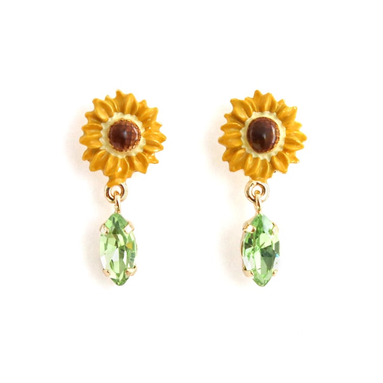 P-1123) ひまわりチタンピアス | ビーズ・パーツなどの