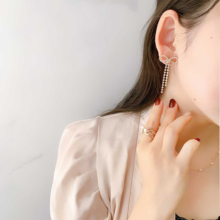 P-786) リボンチタンピアス / ストーン | ビーズ・パーツなどの 