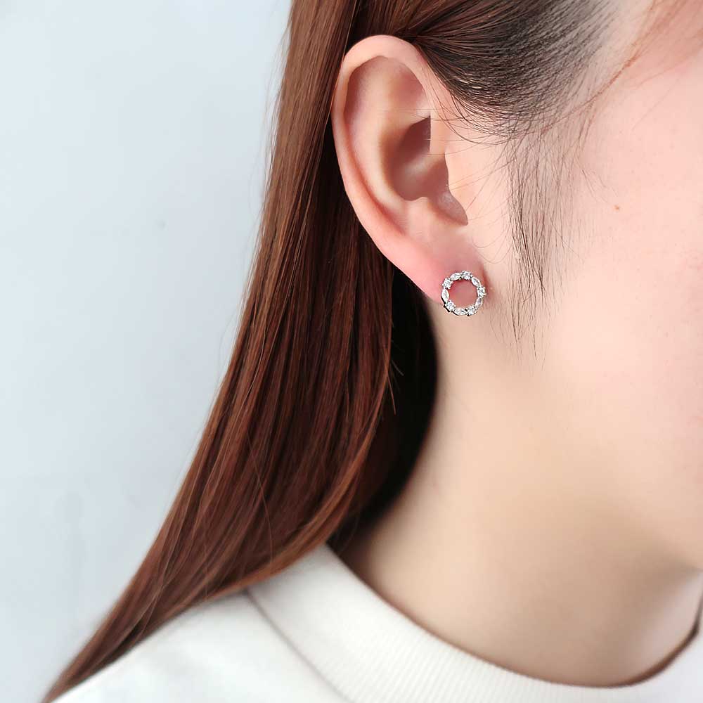P-779) サークルチタンピアス / キュービックジルコニア | ビーズ