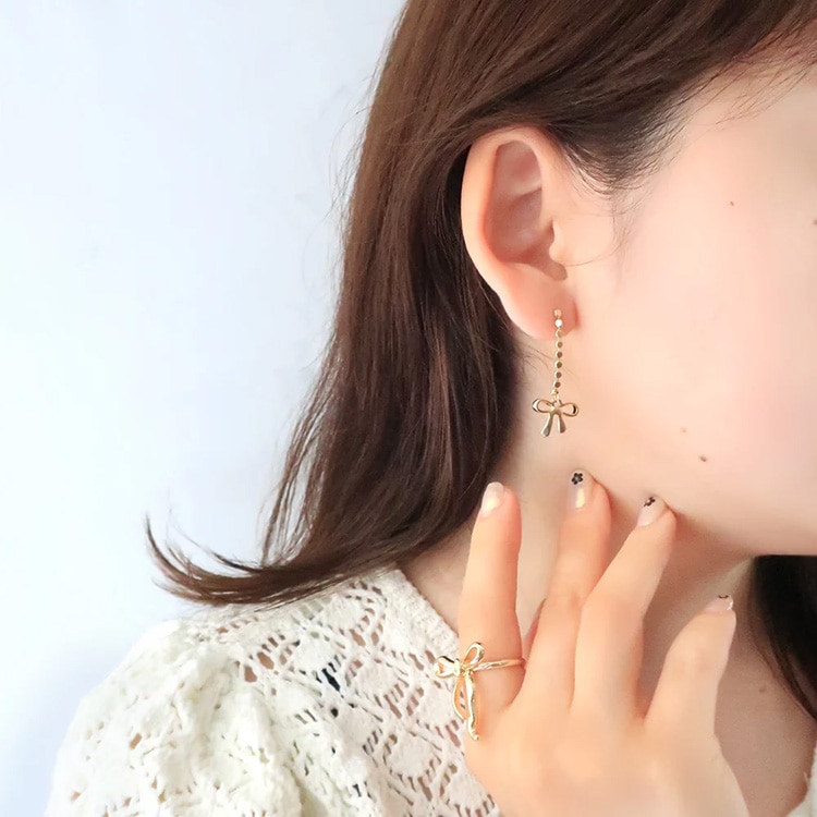 P-868) メタルリボンチタンピアス | ビーズ・パーツなどのハンドメイド 