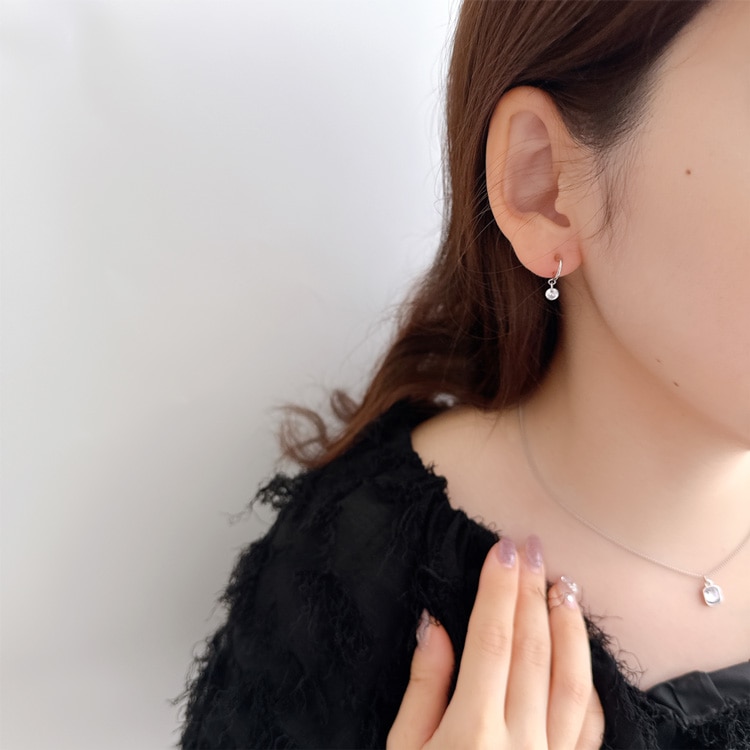 P-1128) 1粒ストーンチタンピアス / キュービックジルコニア | ビーズ