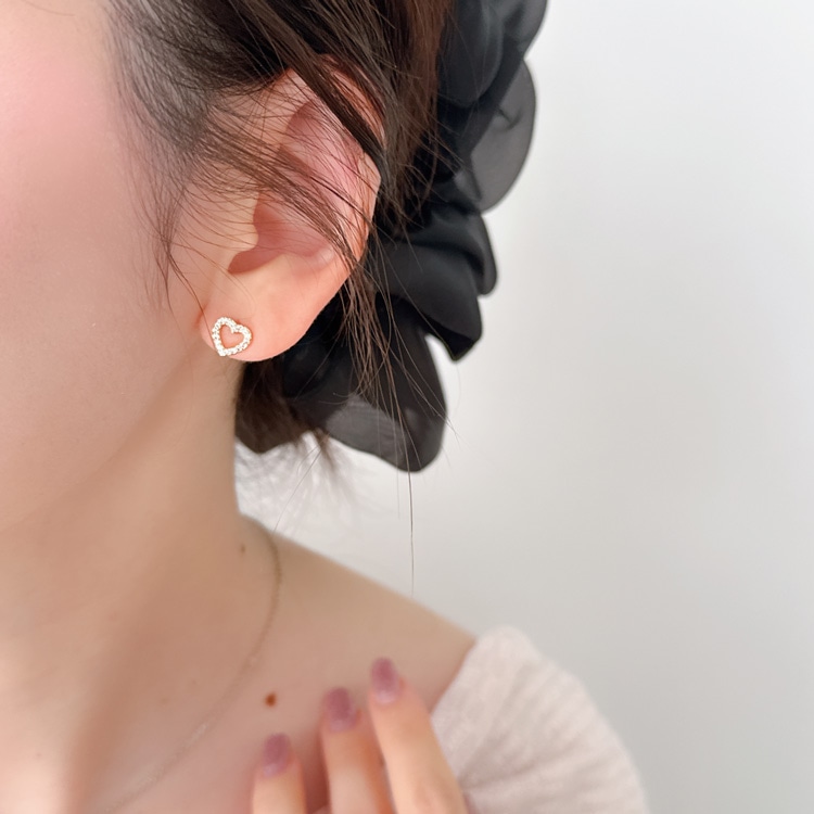 P-1208) パヴェハートピアス / ステンレス / キュービックジルコニア