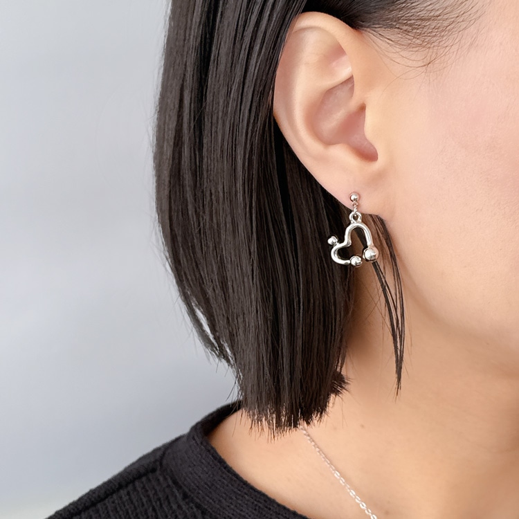 P-1143) ハートスウィングピアス | ビーズ・パーツなどのハンドメイド