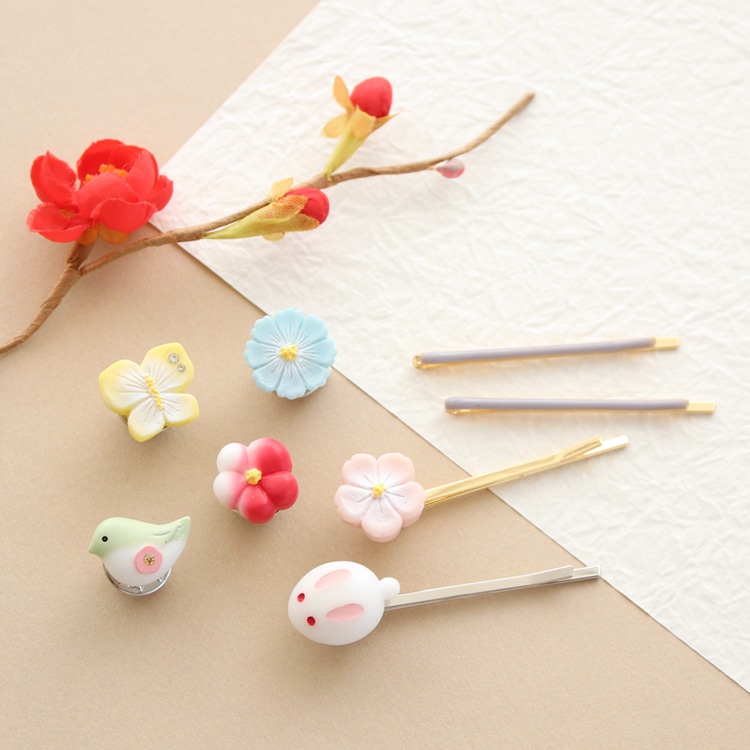 C-407) うさぎ×桜セットブローチ | ビーズ・パーツなどのハンドメイド