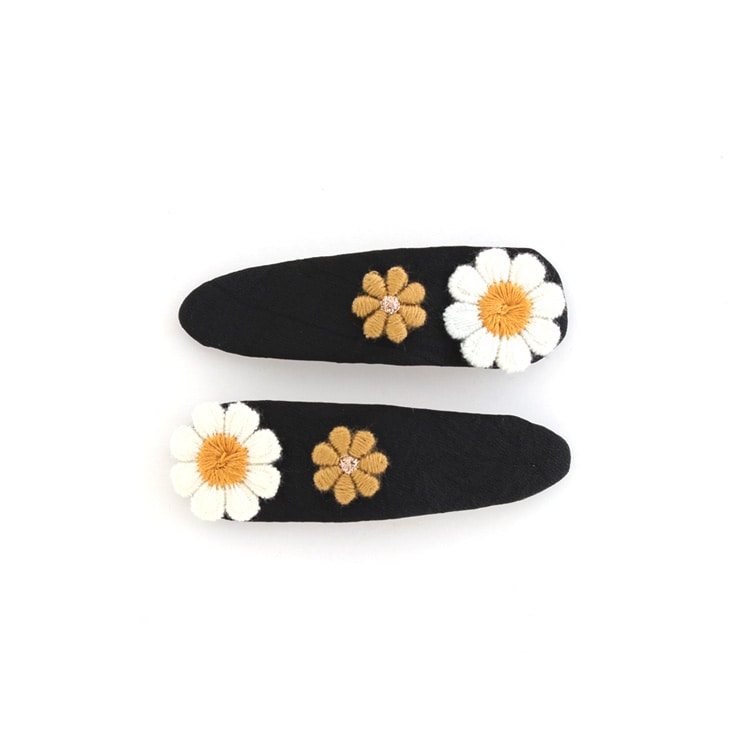C-383) 刺繍フラワーセットスリーピン | ビーズ・パーツなどの