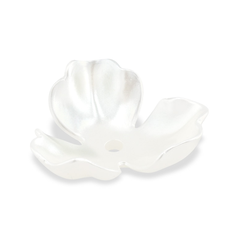 樹脂製フラワー　100個 樹脂パーツ フラワー 3弁花 WH 約24mm｜樹脂素材パーツ【パーツクラブ