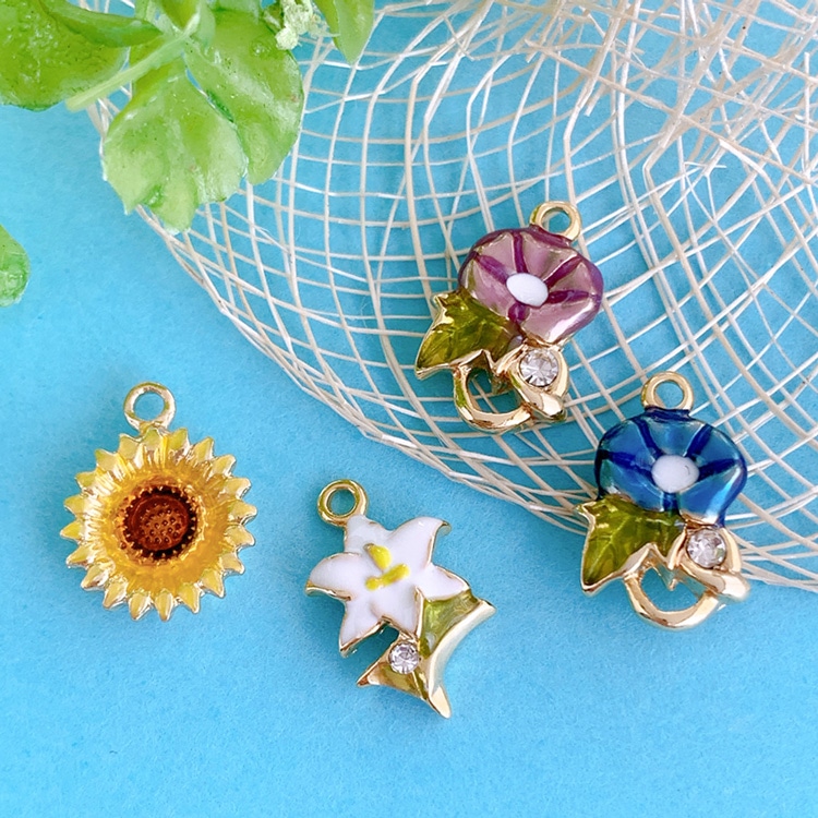 専用商品K-9484 スターチャーム(シマエナガ ひまわり) 専用商品K-9462 スターチャーム(空 曇 ひまわり シマエナガ)