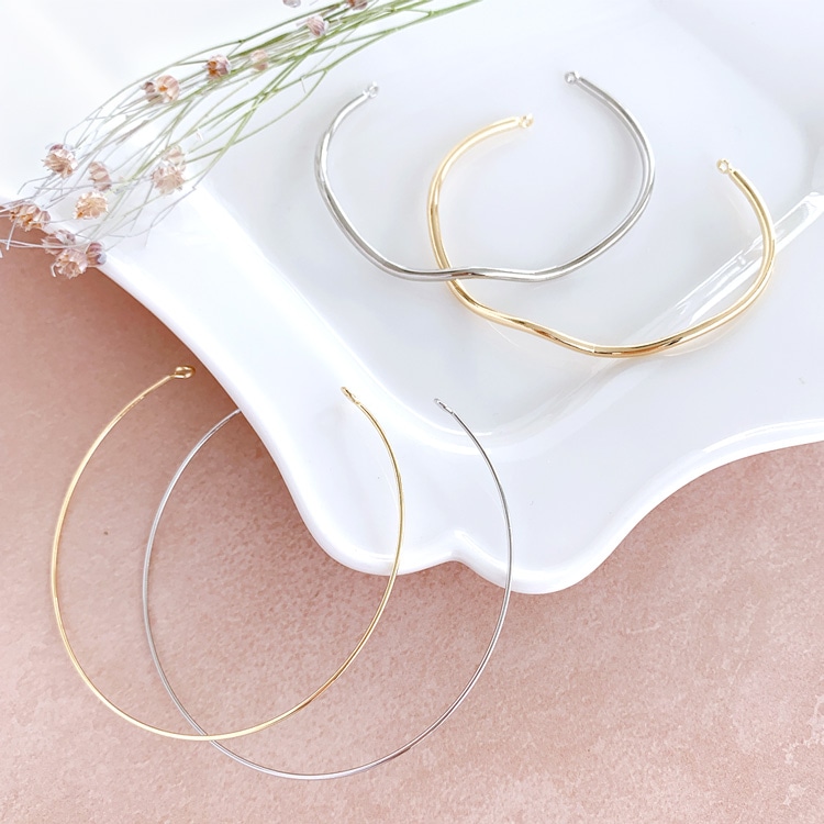 Nickel-free wave bangle With jump ring, G5, approx. 45 x 60 mm
