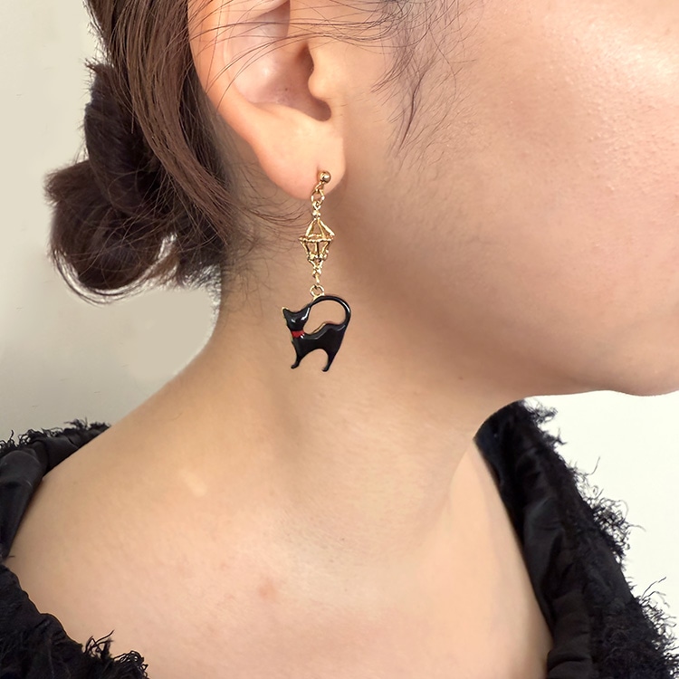 チャーム / 黒猫（エポ入） / BK・G5 | ビーズ・パーツなどの