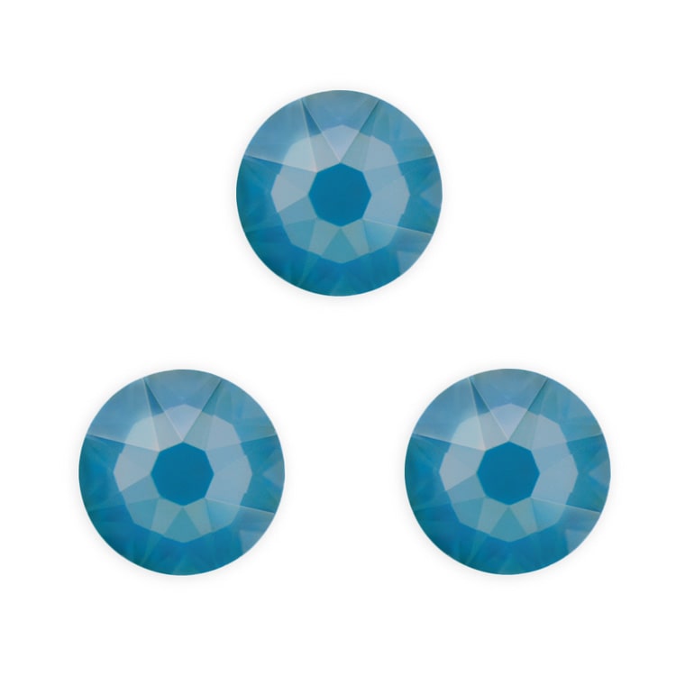 Advanced Crystal #2058 Crystal Teal Ignite, approximately 2mm