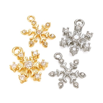 雪の結晶チャーム | ビーズ・パーツなどのハンドメイドパーツおよび