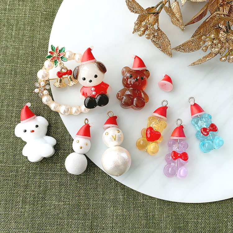 チャーム / サンタ帽 / RD | ビーズ・パーツなどのハンドメイドパーツ